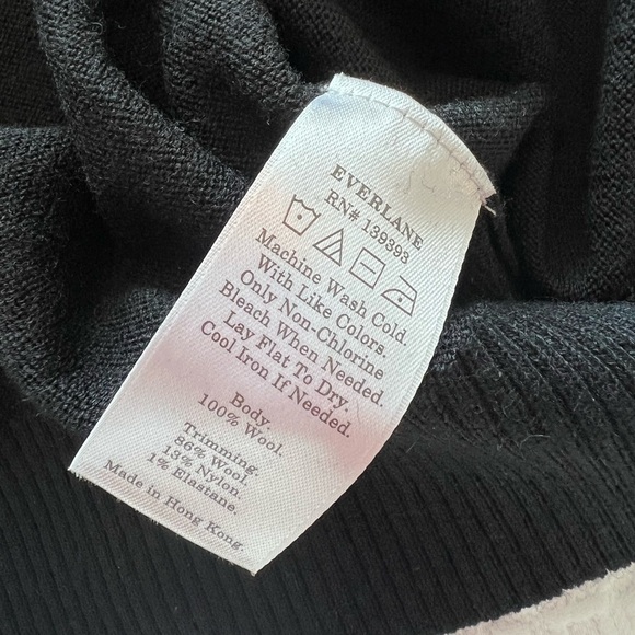 Everlane Crewneck Wool Sweater - Picture 13 of 13